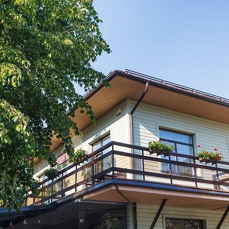 Hotel Vila Diemedis Паланга Экстерьер фото