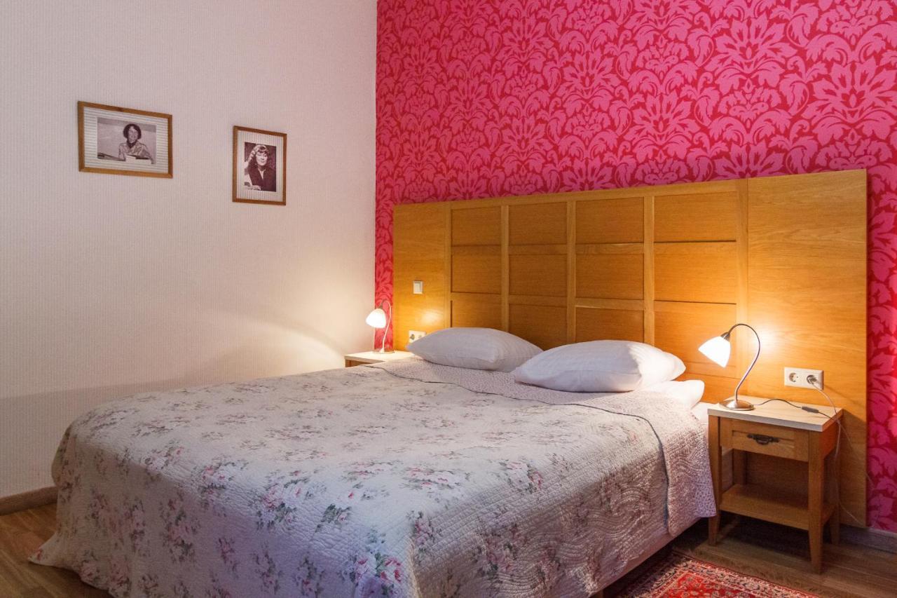 Hotel Vila Diemedis Паланга Экстерьер фото