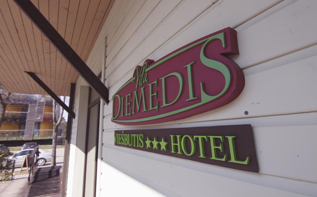 Hotel Vila Diemedis Паланга Экстерьер фото